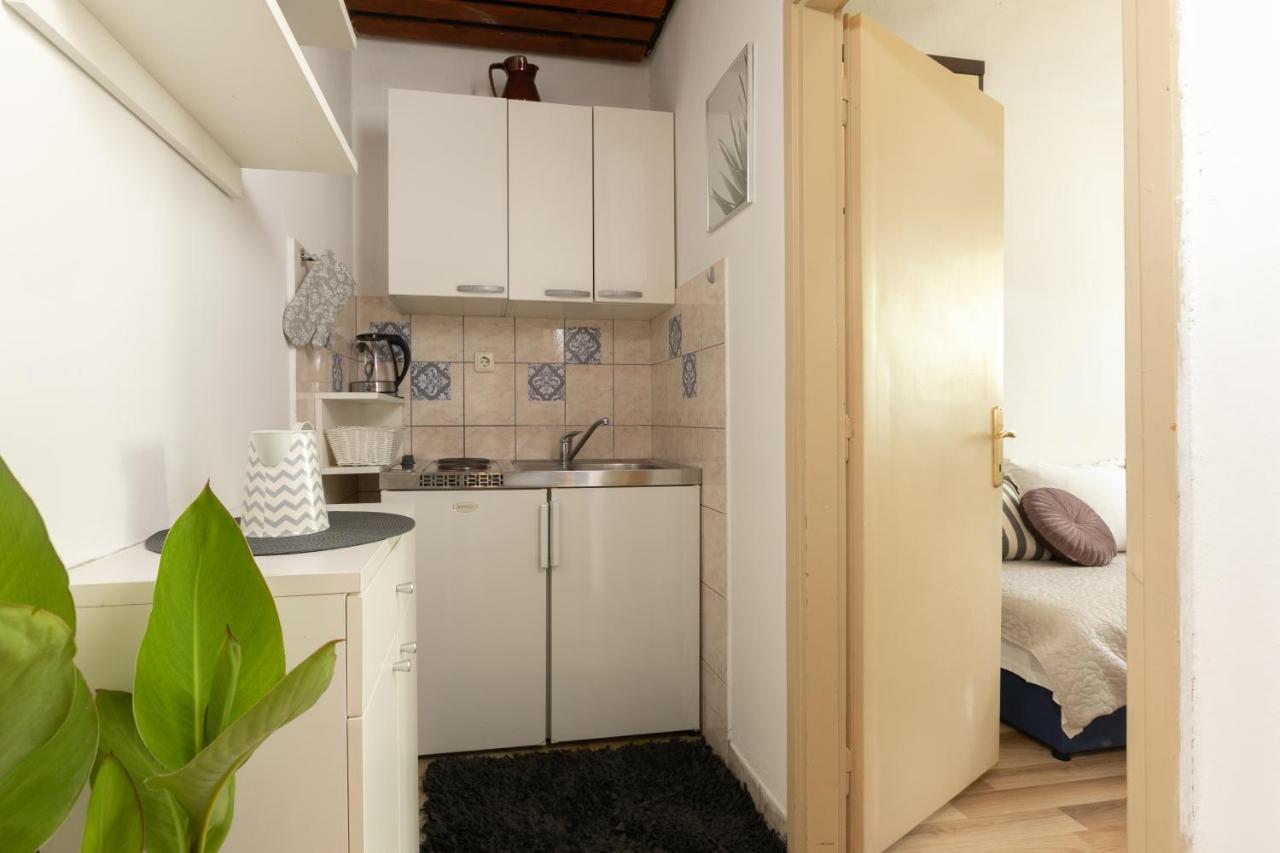 Sea View Apartments M Подгора Экстерьер фото