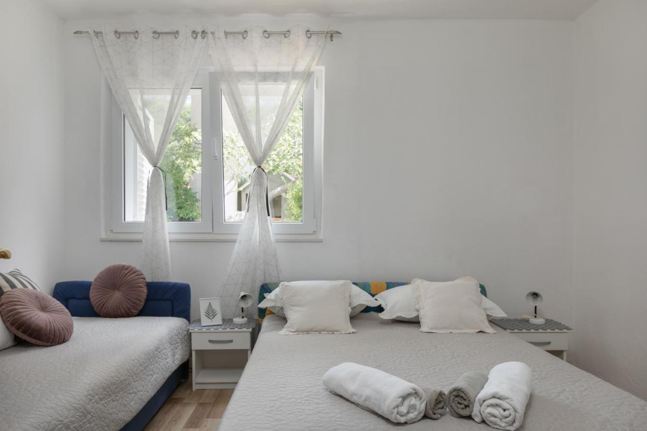 Sea View Apartments M Подгора Экстерьер фото