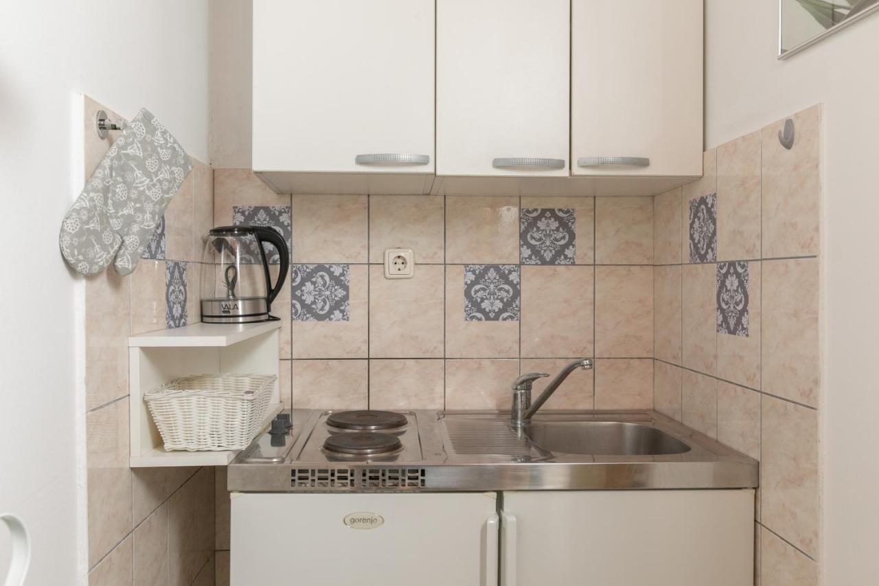 Sea View Apartments M Подгора Экстерьер фото