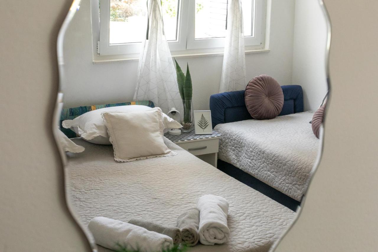Sea View Apartments M Подгора Экстерьер фото